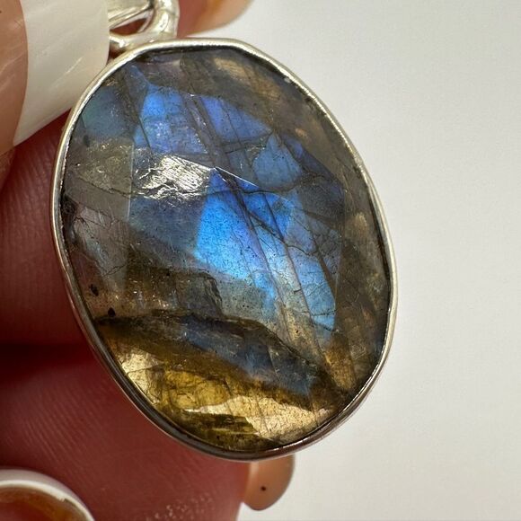 NWOT 14x18mm Faceted Labradorite Pendant in Solid sterling silver! - Picture 3 of 8